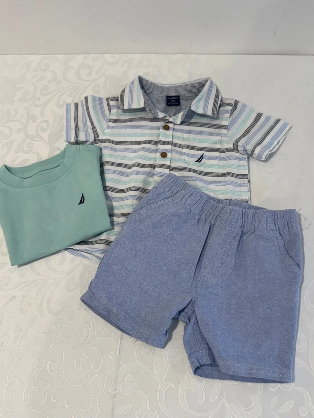 🌟 3/$15🌟Nautica 3 Piece Short Set. 18 months.